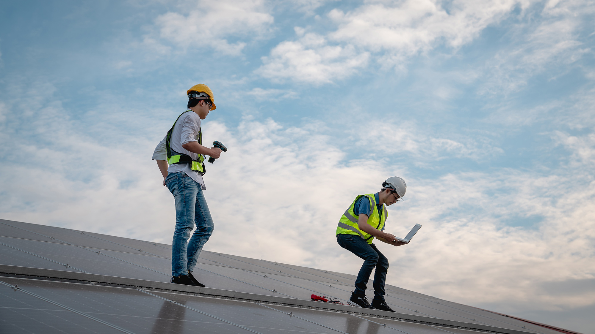 field-service-management-tools-on-a-laptop